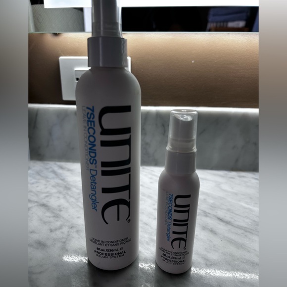 7SECONDS Detangler Leave-In Conditioner Spray - Picture 3 of 4